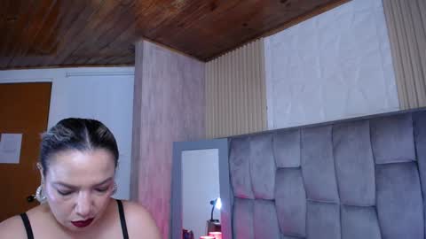 marie_hss online show from February 2025 07:34:01 PM