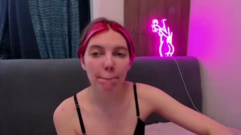 Marie 3 online show from April 2026 05:29:01 AM