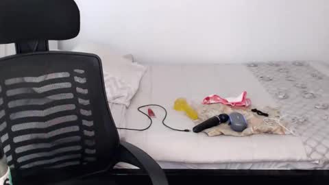 mariejuana online show from April 2026 08:21:02 AM