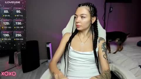 Snapshot of mariella__adams chatting on October 2025 07:32:01 AM Maria  online show from October 2025 07:32:01 AM