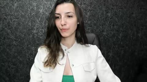 Snapshot of marielleanker chatting on September 2025 11:13:02 AM marielleanker online show from September 2025 11:13:02 AM