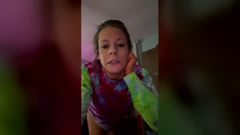 Snapshot of mariemayhem223 chatting on December 2025 07:03:01 AM mariemayhem223 online show from December 2025 07:03:01 AM