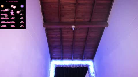 Snapshot of mariiana_hasper chatting on January 2025 01:28:01 AM Mariana Hasper online show from January 2025 01:28:01 AM