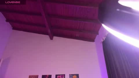 Snapshot of mariiana_hasper chatting on October 2025 07:51:01 AM Mariana Hasper online show from October 2025 07:51:01 AM