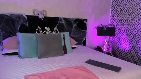 Snapshot of mariianna_lopez_ chatting on October 2025 04:20:02 PM Mariana online show from October 2025 04:20:02 PM