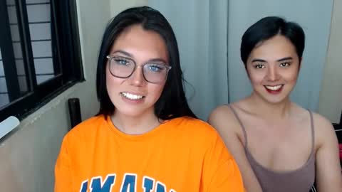 Snapshot of marikosue01 chatting on February 2025 09:43:01 AM marikosue online show from February 2025 09:43:01 AM