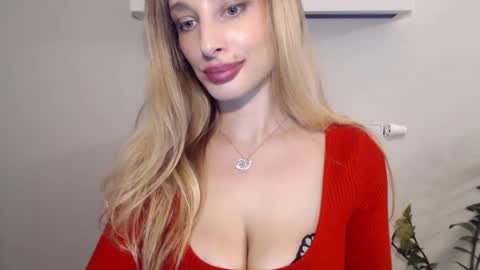 Snapshot of marilyndevilish chatting on January 2025 06:49:02 PM MarilynDevilish online show from January 2025 06:49:02 PM