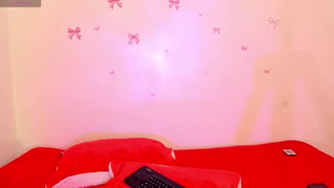 Marilyn online show from November 2025 12:44:01 AM