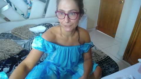 Snapshot of marilynetthan chatting on December 2024 07:53:02 PM marilynetthan online show from December 2024 07:53:02 PM