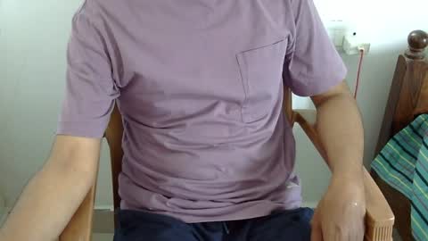 Snapshot of marinavine chatting on May 2026 05:01:02 AM The SHY UncutBoy online show from May 2026 05:01:02 AM