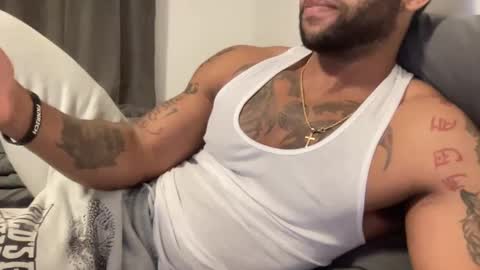 Snapshot of marineguyk19 chatting on January 2025 01:24:01 AM Z online show from January 2025 01:24:01 AM