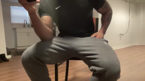 Snapshot of marineguyk19 chatting on December 2025 07:18:01 PM Z online show from December 2025 07:18:01 PM