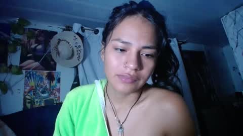 Snapshot of maritza_ferrerr chatting on October 2025 05:22:01 AM Maritza Ferrer -Samara Beltran online show from October 2025 05:22:01 AM
