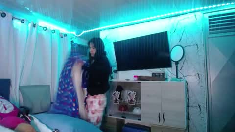 Snapshot of maritza_ferrerr chatting on November 2025 06:45:01 AM Maritza Ferrer -Samara Beltran online show from November 2025 06:45:01 AM