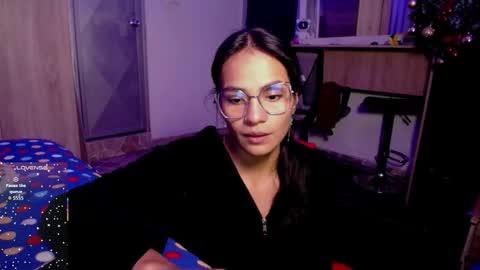 Snapshot of maritza_ferrerr chatting on November 2025 09:01:02 AM Maritza Ferrer -Samara Beltran online show from November 2025 09:01:02 AM