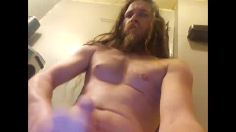 marius02385 online show from February 2025 01:01:01 PM