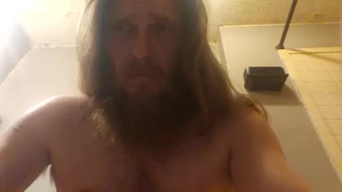 marius02385 online show from January 2026 02:48:01 AM