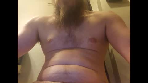 marius02385 online show from February 2026 02:13:02 AM