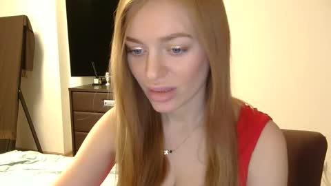 mariwell online show from April 2026 12:37:02 AM