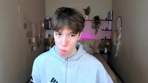 Mark online show from March 2026 09:31:02 AM