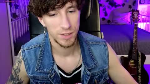 Snapshot of mark_caron chatting on November 2025 08:42:02 PM mark_caron online show from November 2025 08:42:02 PM