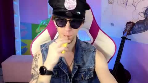 Snapshot of mark_caron chatting on July 2026 08:22:01 PM mark_caron online show from July 2026 08:22:01 PM