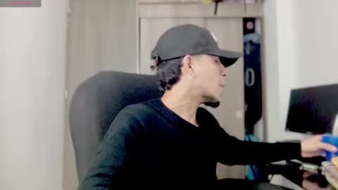 MODEL Mark Rut online show from March 2025 05:42:02 AM