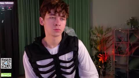 Mark online show from October 2025 11:22:01 AM