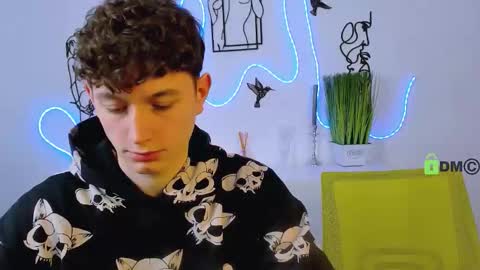 Snapshot of mark_sir chatting on February 2026 12:11:01 PM mark_sir online show from February 2026 12:11:01 PM