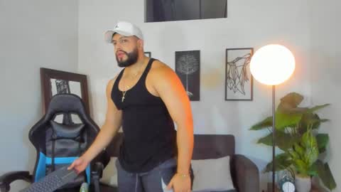 mark_x23 online show from February 2026 03:48:01 AM