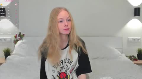 Snapshot of markettadeerman chatting on December 2025 04:17:01 AM markettadeerman online show from December 2025 04:17:01 AM