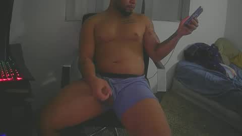 Snapshot of marking1225 chatting on November 2025 02:01:02 AM BBCking online show from November 2025 02:01:02 AM