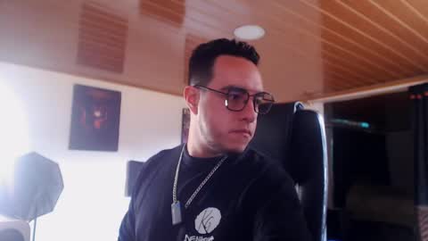 Mark Switch online show from April 2026 07:51:01 PM