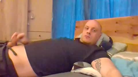 markus_7 online show from March 2026 09:26:02 AM