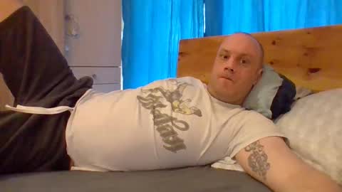 markus_7 online show from April 2026 01:05:02 PM