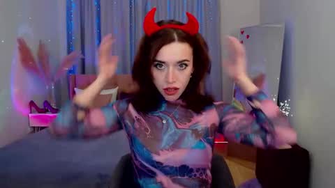 MarlaDewis online show from November 2025 06:24:01 AM