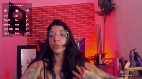 Snapshot of marllena chatting on September 2025 12:17:02 PM mar online show from September 2025 12:17:02 PM