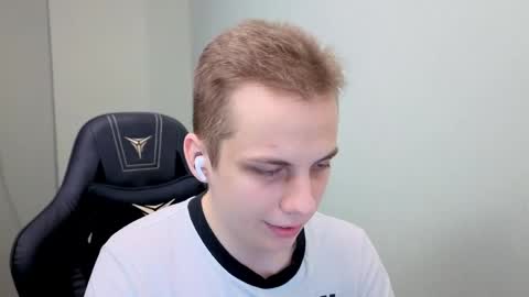 Marko online show from April 2026 07:36:02 PM