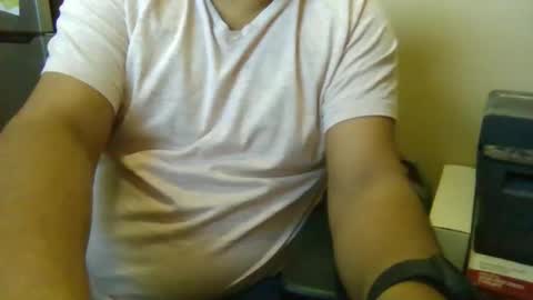 Snapshot of marriedandfrisky chatting on February 2026 03:09:02 PM Married Horny Guy online show from February 2026 03:09:02 PM