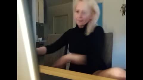 MaryGoRound online show from June 2026 06:44:01 PM