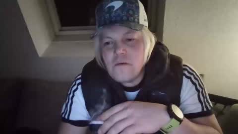 Snapshot of mars0481 chatting on December 2024 12:19:01 AM mars0481 online show from December 2024 12:19:01 AM