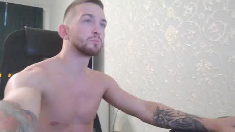 Snapshot of marselle_looker chatting on December 2024 11:32:02 AM Marselle online show from December 2024 11:32:02 AM