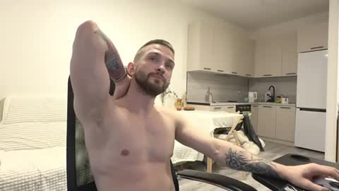 Snapshot of marselle_looker chatting on January 2026 01:13:02 PM Marselle online show from January 2026 01:13:02 PM