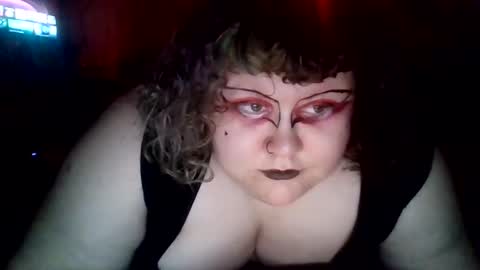 marshallmarx517 online show from April 2026 12:32:01 AM