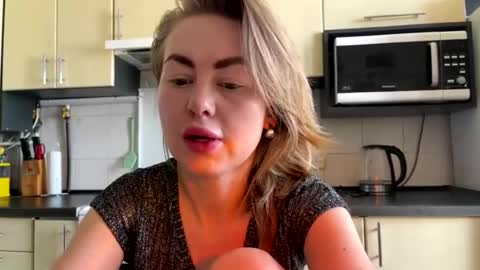Marta online show from June 2026 06:44:01 AM