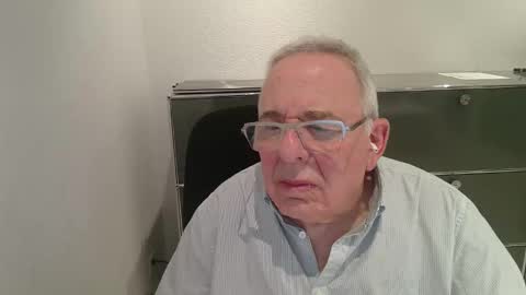 Snapshot of martin_1947 chatting on March 2026 05:52:01 PM martin_1947 online show from March 2026 05:52:01 PM