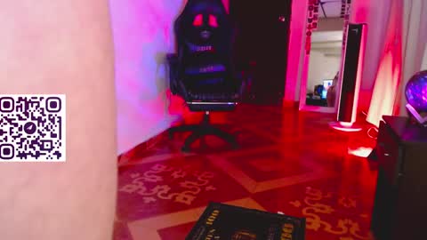 Snapshot of martina_adams chatting on February 2025 02:31:01 AM mari online show from February 2025 02:31:01 AM