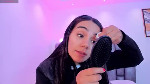 Martina online show from December 2025 11:27:02 AM