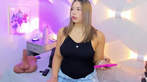 Snapshot of martina_miiller chatting on April 2026 11:59:02 AM martina mIIler online show from April 2026 11:59:02 AM