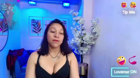 Snapshot of martina_taylorrr chatting on June 2026 03:27:02 AM martina_taylorrr online show from June 2026 03:27:02 AM
